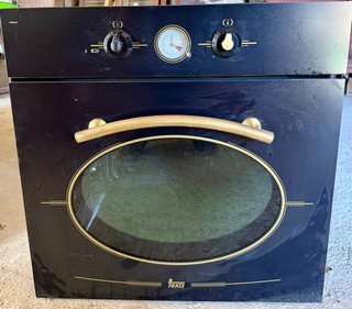 Horno TEKA Empotrable Estilo Retro