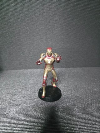 Miniatura Iron Man Mark XLII