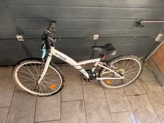 Bicicletas de Montaña Negra y de montaña blanca