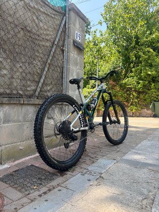 Mondraker Superfoxy R Enduro 2025