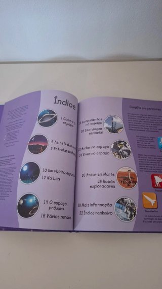 Livro 'Estrelas e Planetas'