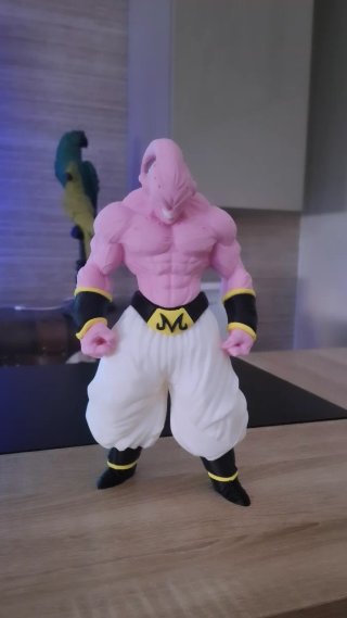 Figura Vegeta Saiyan Armadura
