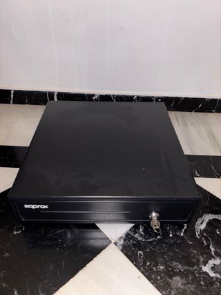Caja registradora, pistola infrarrojo, impresora