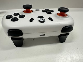 Mando GameSir Blanco