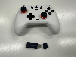Mando GameSir Blanco