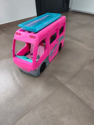 Caravana Camper Barbie Rosa