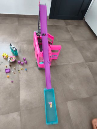 Caravana Camper Barbie Rosa