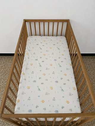 Cuna de bebé con colchon incluido