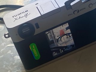 Fujifilm X-Half Cámara + Accesorios