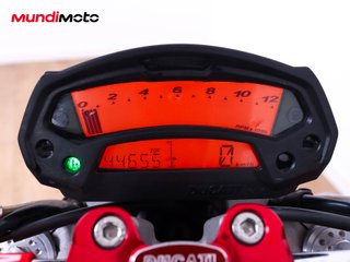 DUCATI MONSTER 696