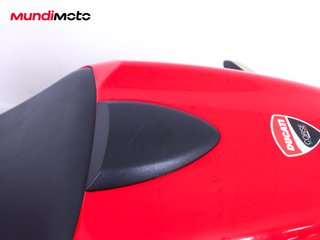 DUCATI MONSTER 696