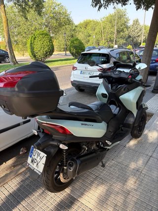 Yamaha Tricity 300 a estrenar, garantia oficial.
