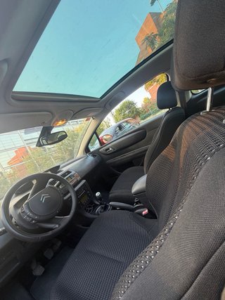 Citroen C4 coupe 2010