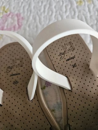 Sandalias verdes y blancas talla 36
