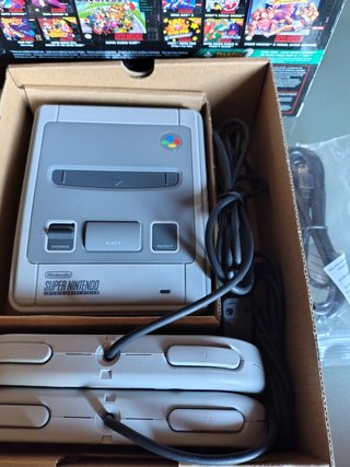 Super Nintendo Classic Mini SNES