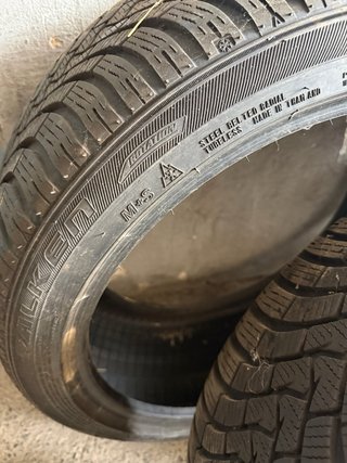 Neumáticos 235/40R20 99V XL Invierno