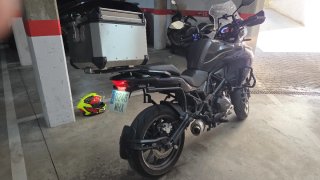 Benelli 502 TRK Adventure Moto