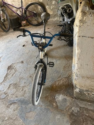 Bicicleta BMX Wipe