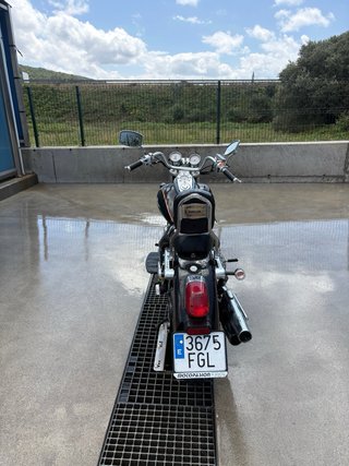 Daelim Daystar 125cc Cruiser Negra
