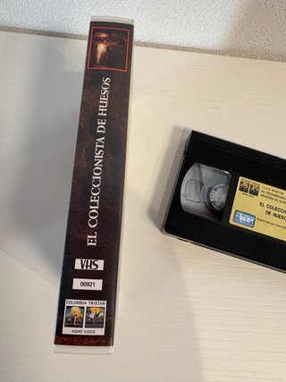 VHS El Coleccionista de Huesos - 1999