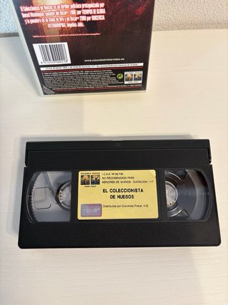 VHS El Coleccionista de Huesos - 1999