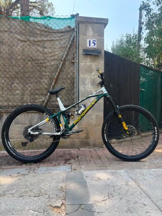 Bicicleta Enduro Mondraker