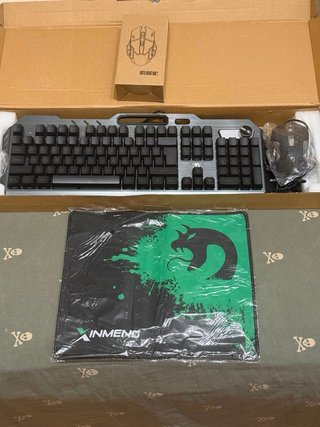 Pack Teclado Mecánico RGB + Ratón + Alfombrilla