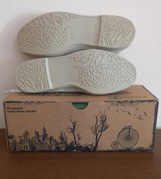 Zapatillas Natural World beige