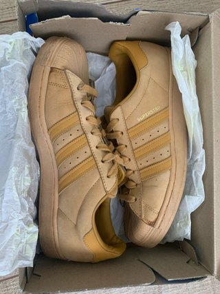 Zapatillas Adidas Superstar 82 Beige/Oro