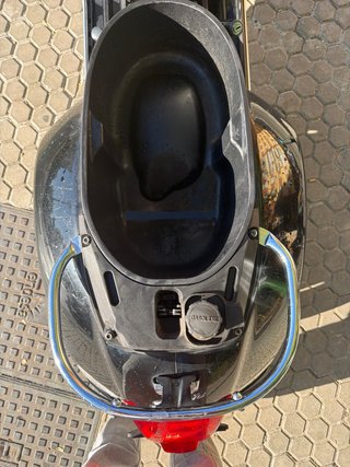 Vespa GTS Super 125 cc – Ed. Limitada