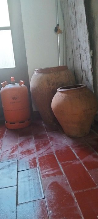 2 Vasijas de Pueblo Antiguas