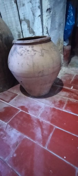 2 Vasijas de Pueblo Antiguas