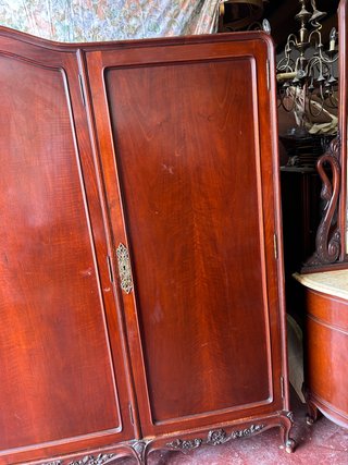 Gran armario antiguo 3 puertas