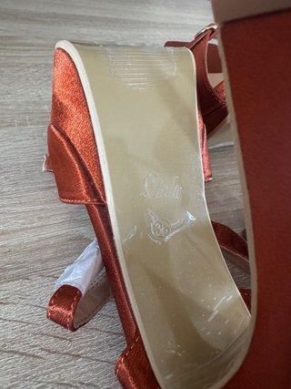Sandalias de tacón Shein satinadas