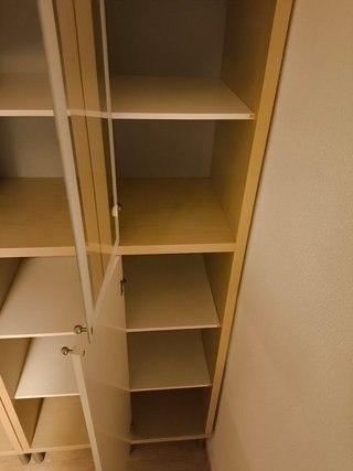 Muebles de salón con estanterías