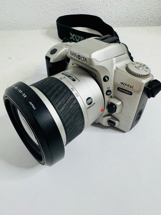 Minolta AF Zoom 28-80mm f/3.5-5.6 Macro