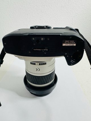 Minolta AF Zoom 28-80mm f/3.5-5.6 Macro