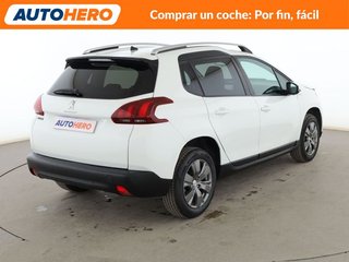 Peugeot 2008 1.2 PureTech Style