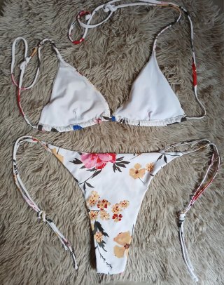 Bikini floral