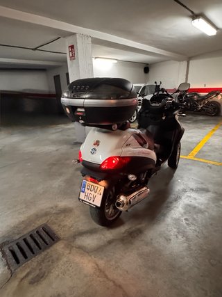 Piaggio mp3 500 LT. ETIQUETA C  2011. Negociable