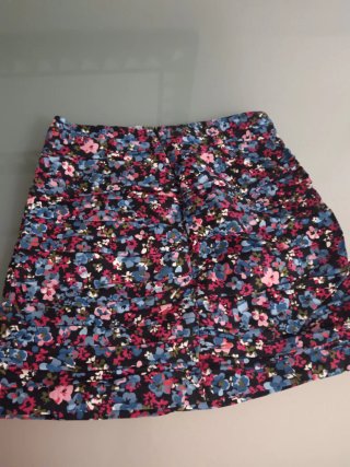 Falda Stradivarius Talla L Estampado Floral