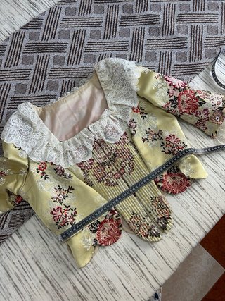 Traje de Fallera Amarillo y Plata