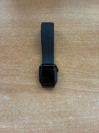 Apple Watch SE (2024) GPS 40mm