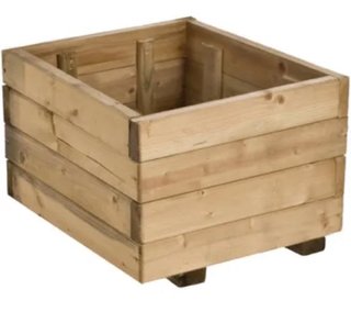 Jardinera de madera cuadrada