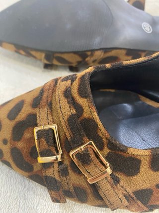 Zapatos destalonados leopardo T40 nuevos