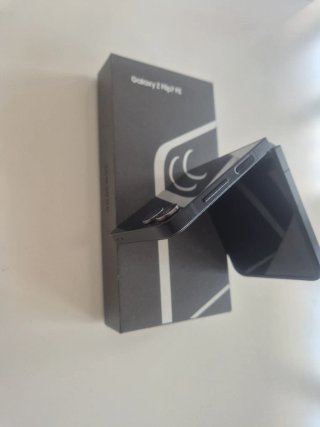 Samsung Galaxy Z Flip pieghevole nero