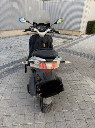 Piaggio MP3 Yourban 300 LT 2014