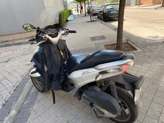 Piaggio MP3 Yourban 300 LT 2014