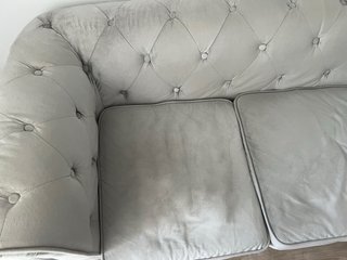Divano Chesterfield grigio Maisons du Monde