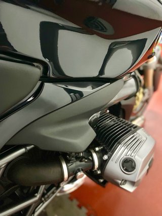 BMW R1200R 90 Aniversario Negra